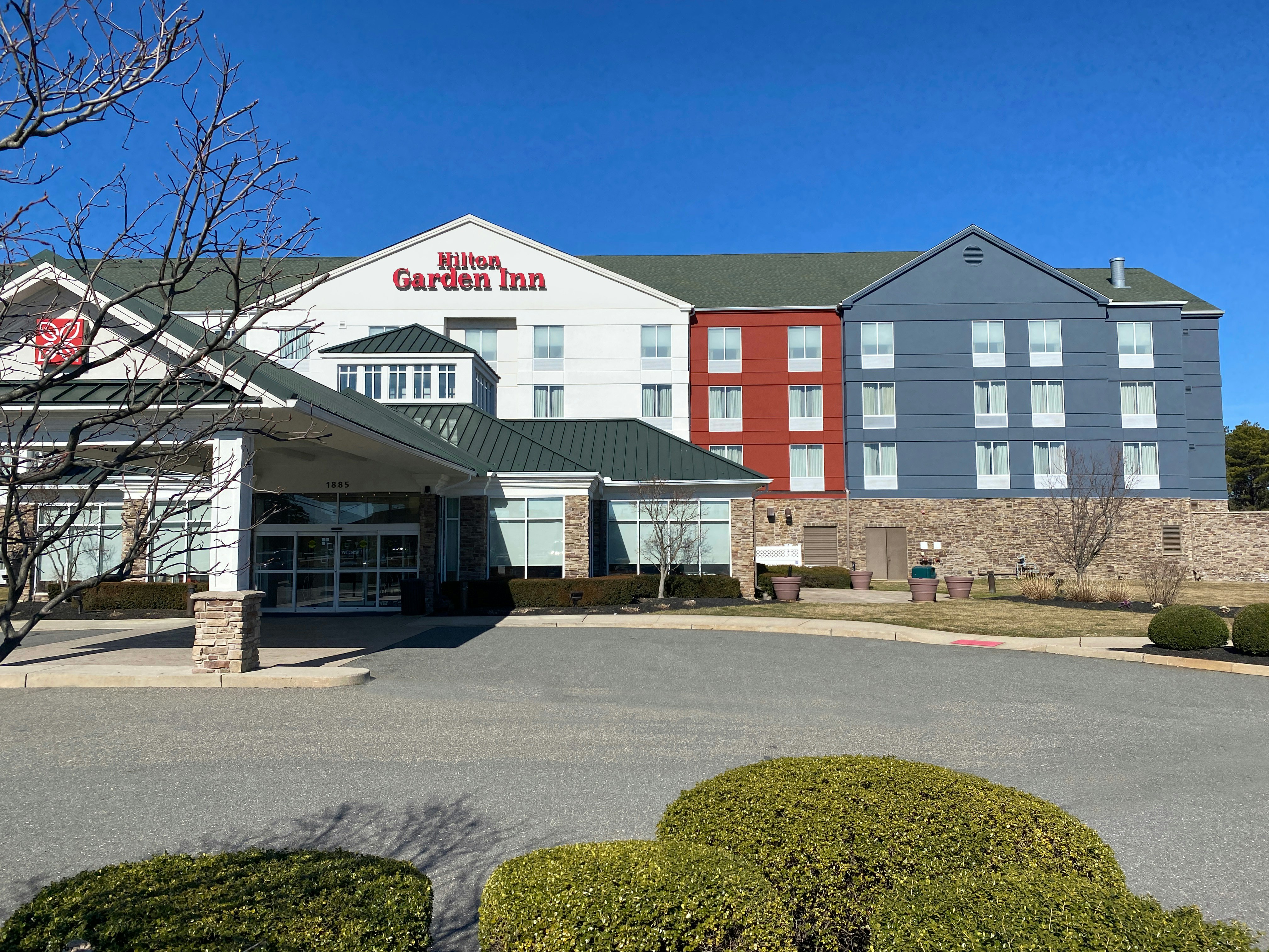 Hilton Garden Inn Lakewood 51/52
