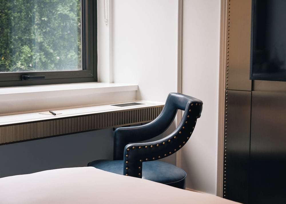 Page8, Page Hotels 51/63