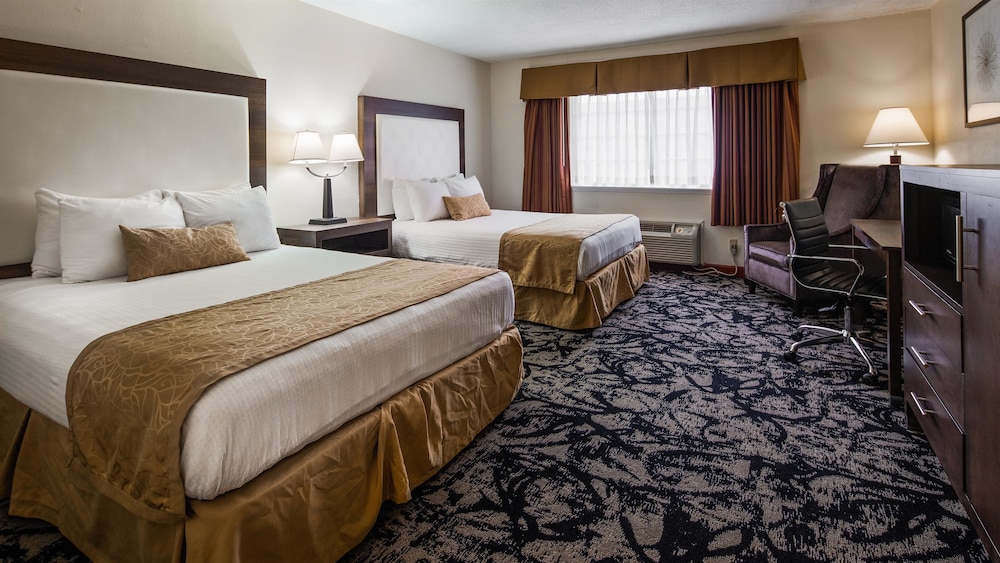 Best Western West Greenwich Inn 11/24