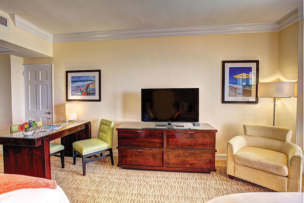 Sea View Hotel 43/74