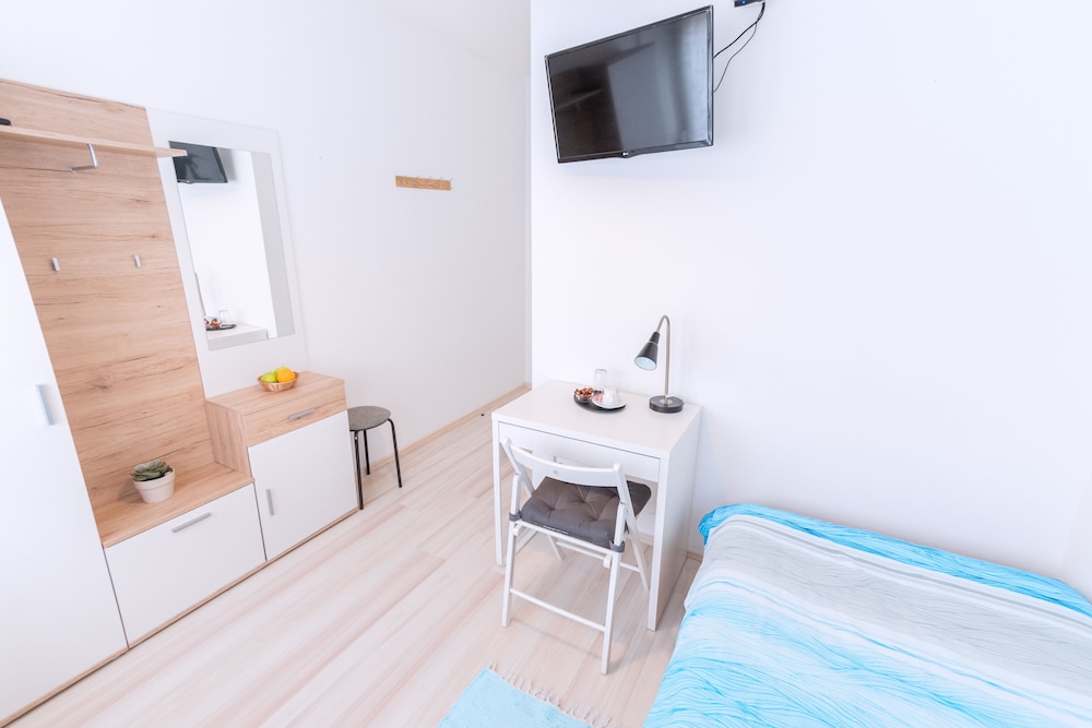 The Dots Hostel 17/37