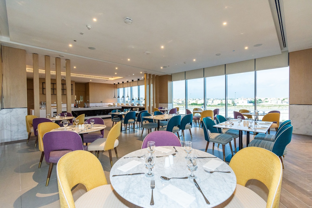 Premier Inn Dubai Dragon Mart 26/32