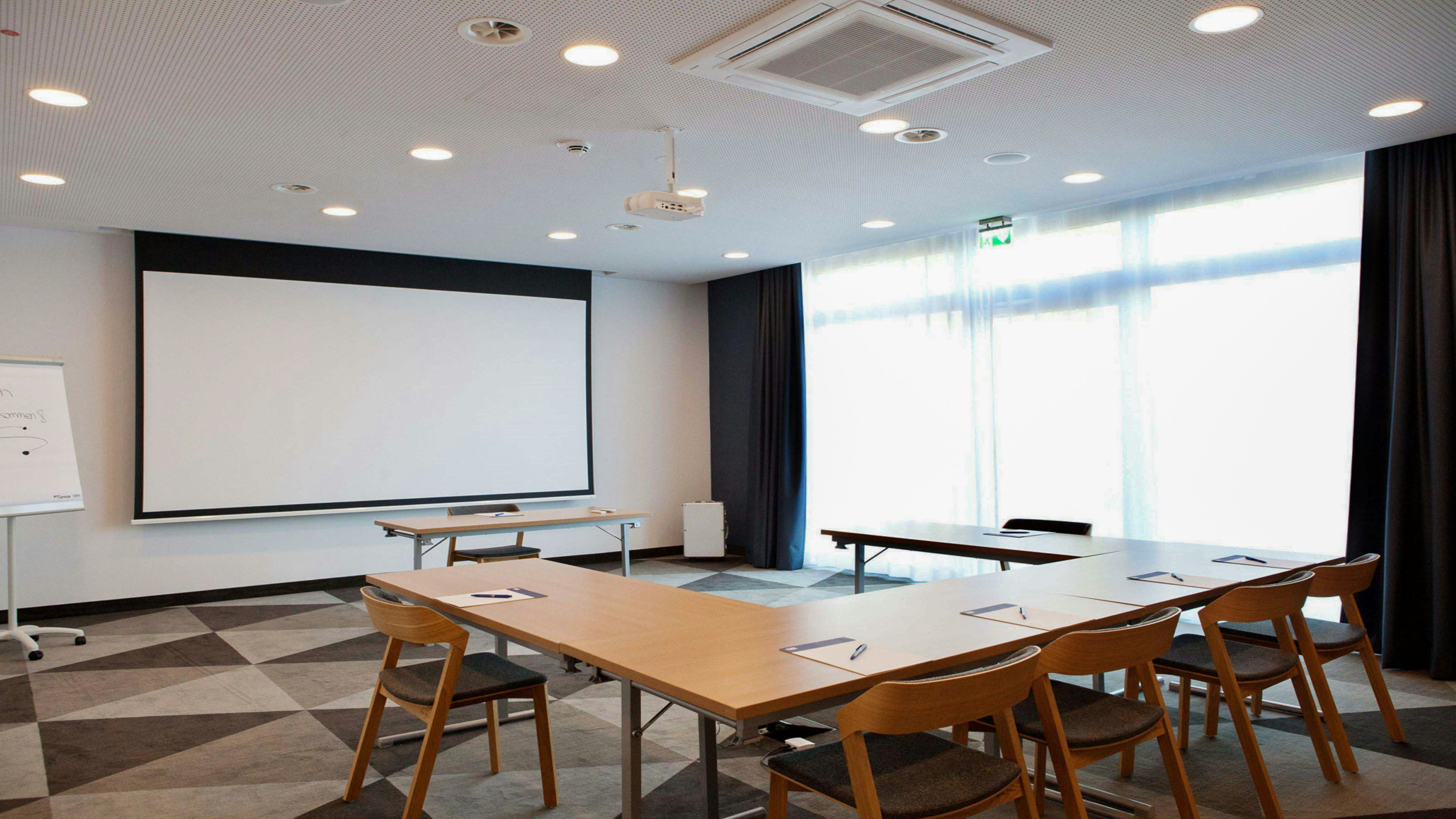 Holiday Inn Express Ringsheim 69/80