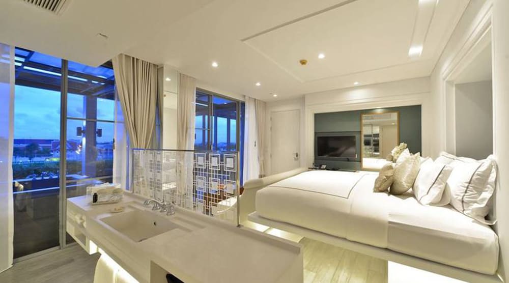 Riva Arun Bangkok 21/73