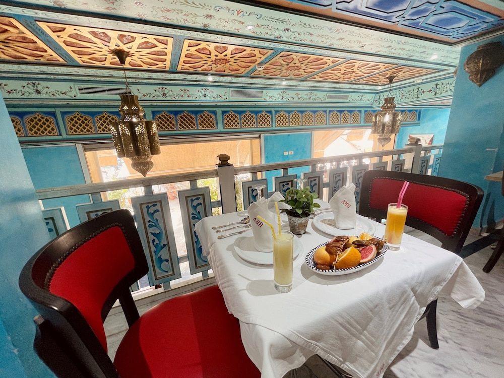 Hotel Royal Victoria 55/66