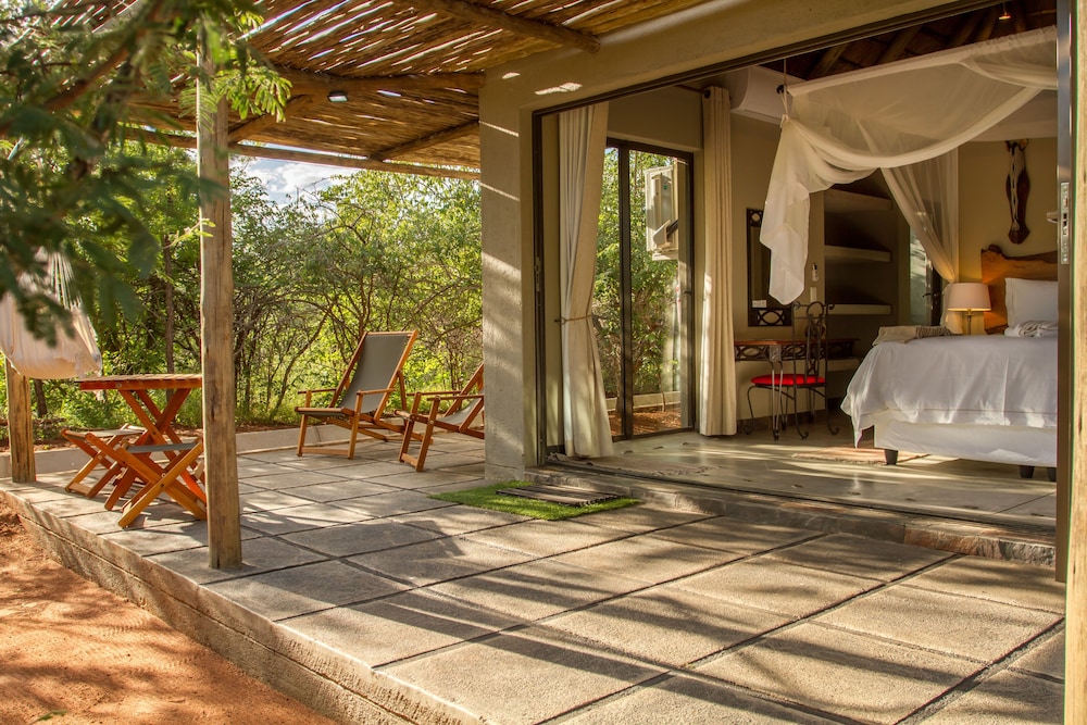 Ukuthula Bush Lodge 34/38
