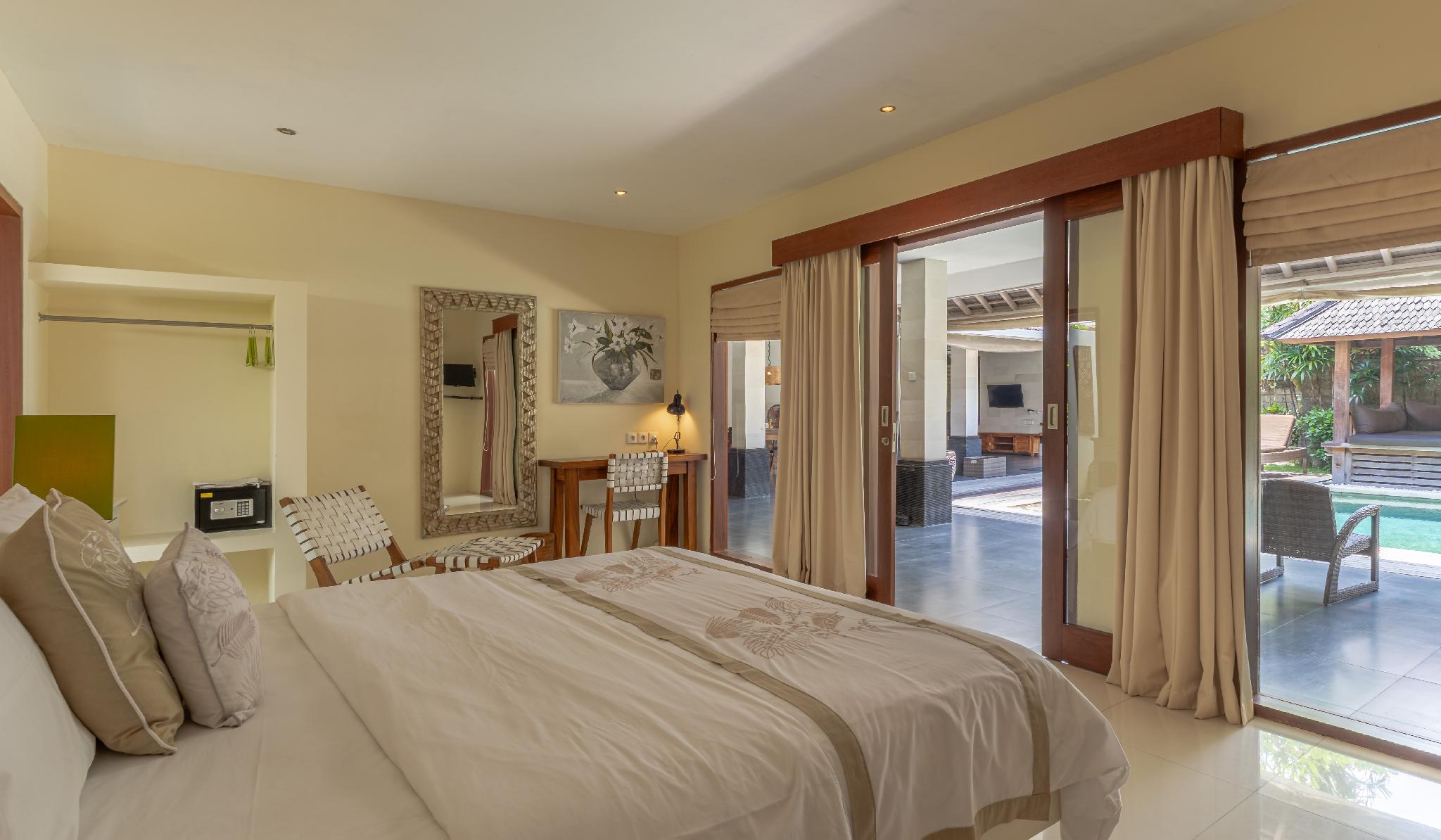 2 Bedrooms, Pool, Villa
