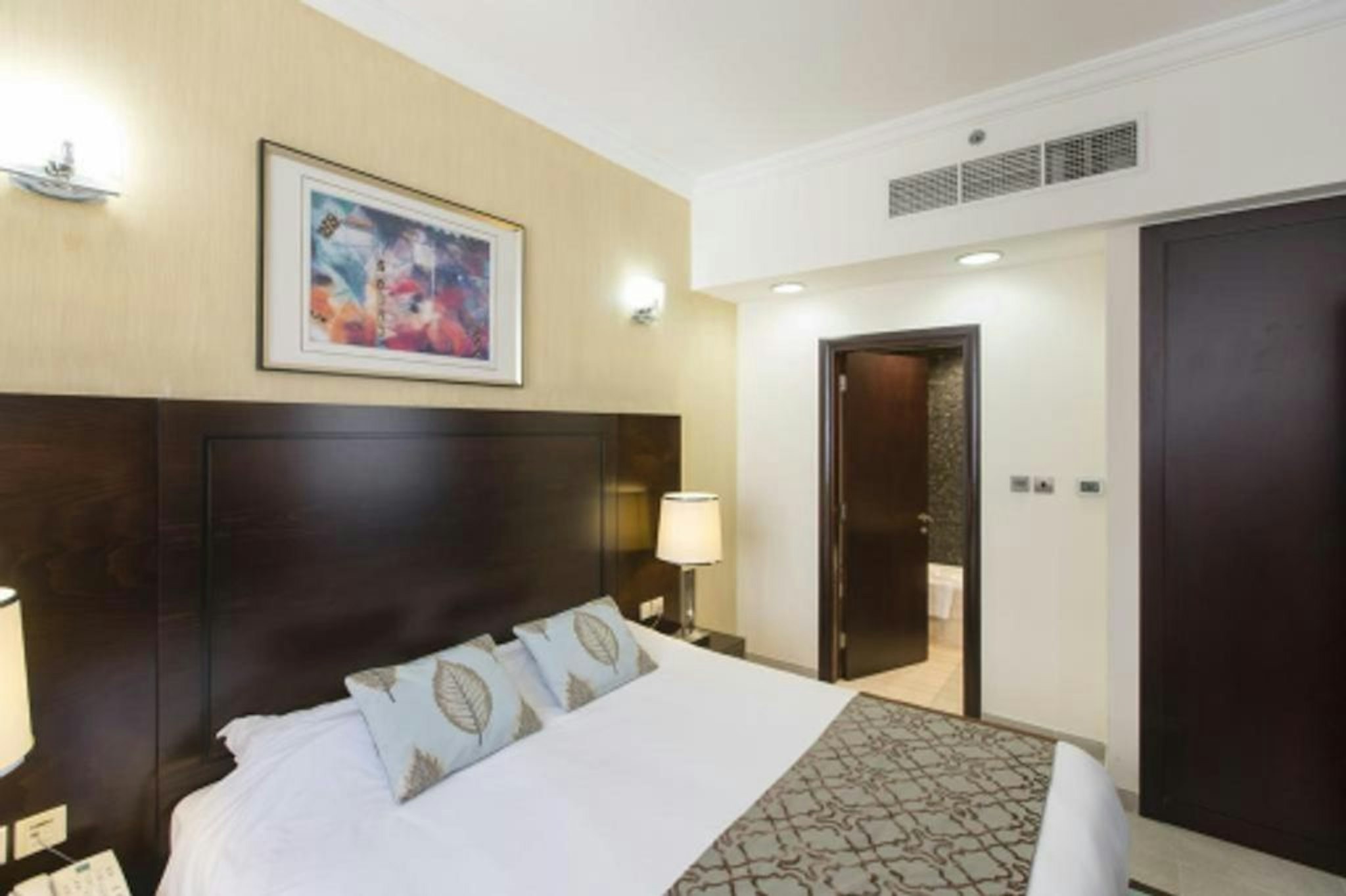 1 BEDROOM, APARTMENT