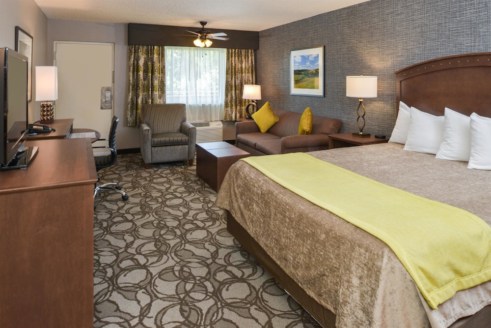 Best Western Plus Black Oak 14/76