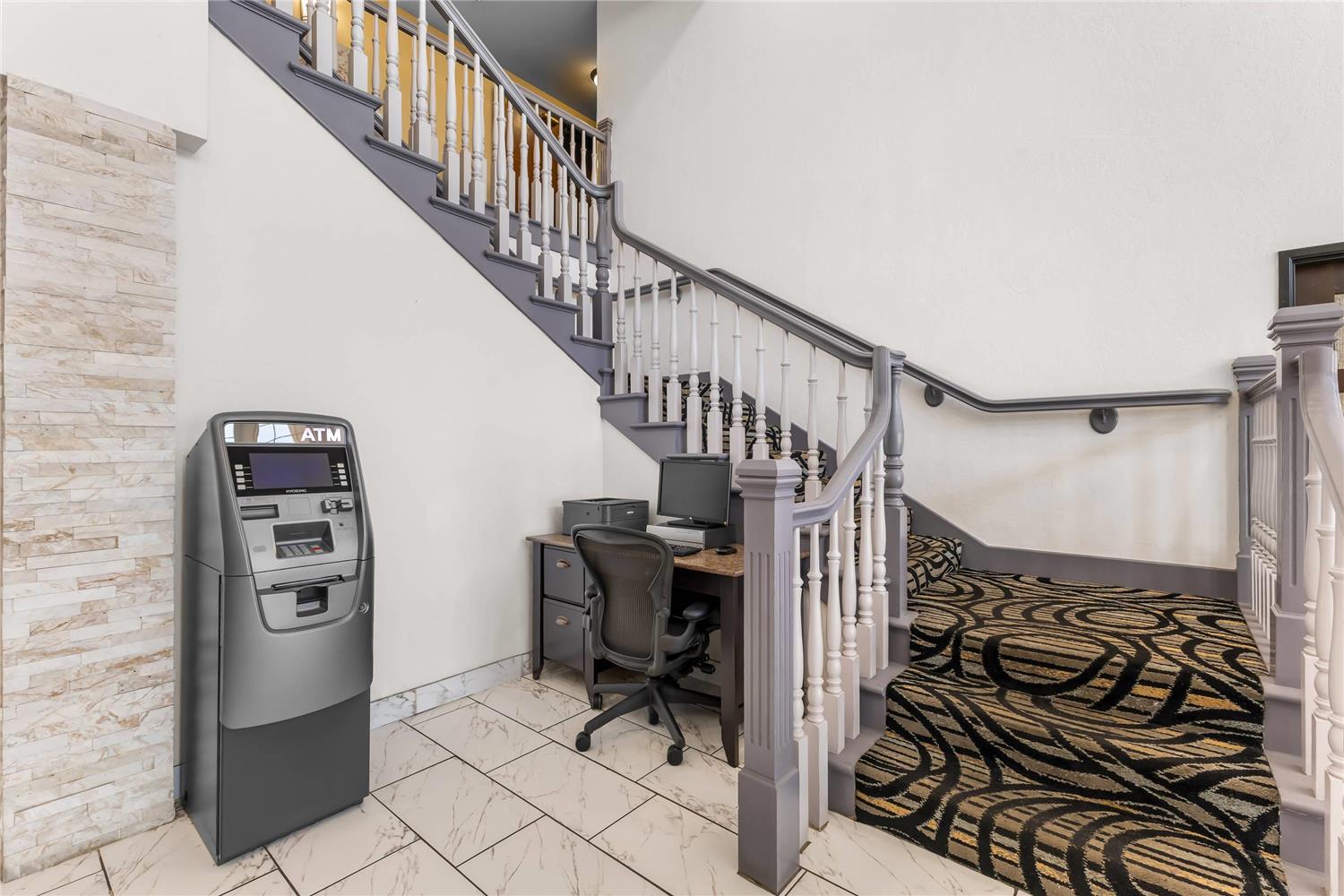 Quality Inn and Suites Airport West 29/57