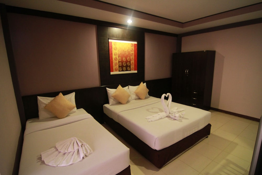 Grand Pinnacle Suvarnabhumi 38/48