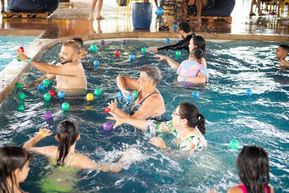 Village Resort 38/49