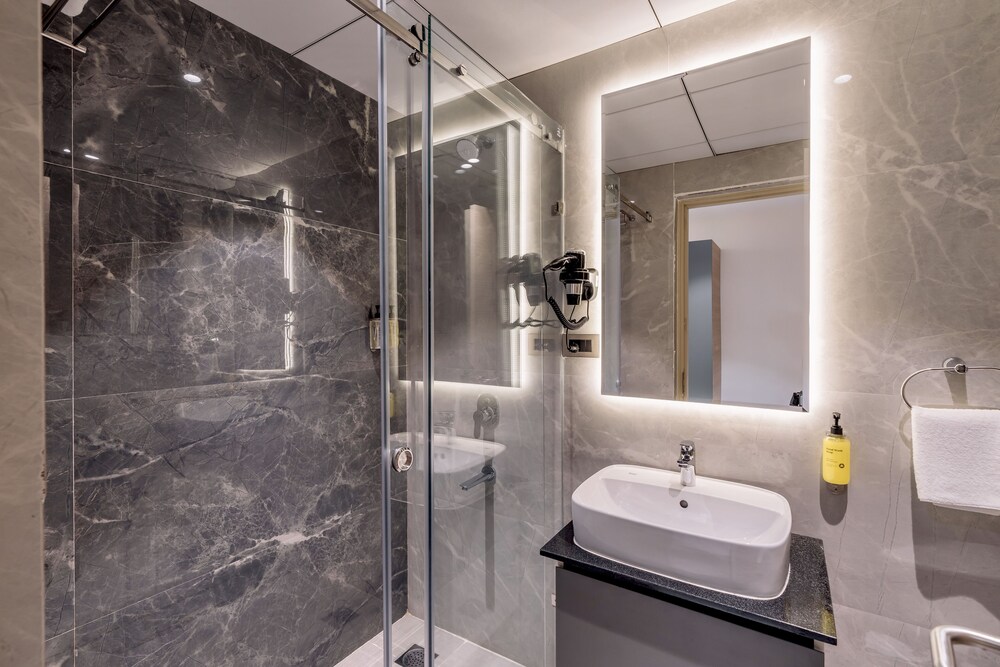 SKYLA Studios and Suites Kondapur 43/46