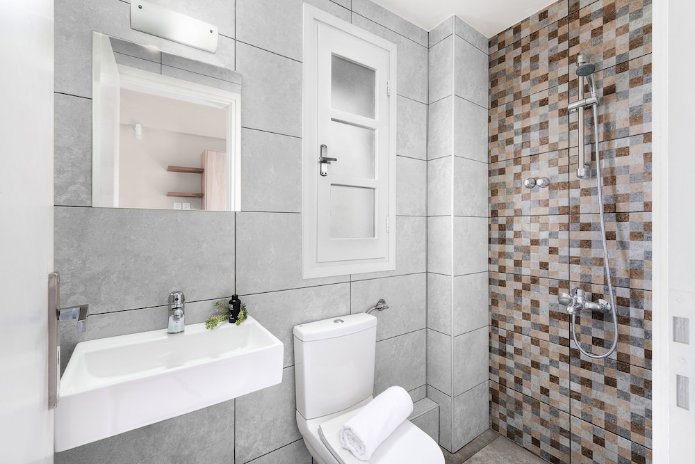 Cathrin Suites 36/39