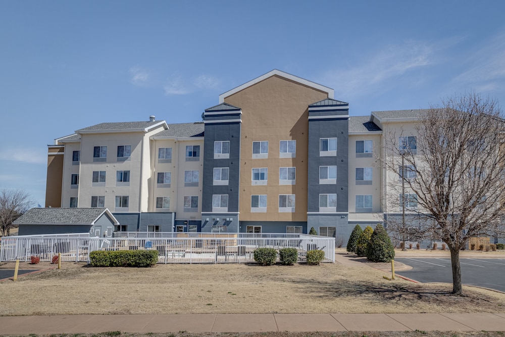 Fairfield Inn And Suites By Marriott Lawton 4/64