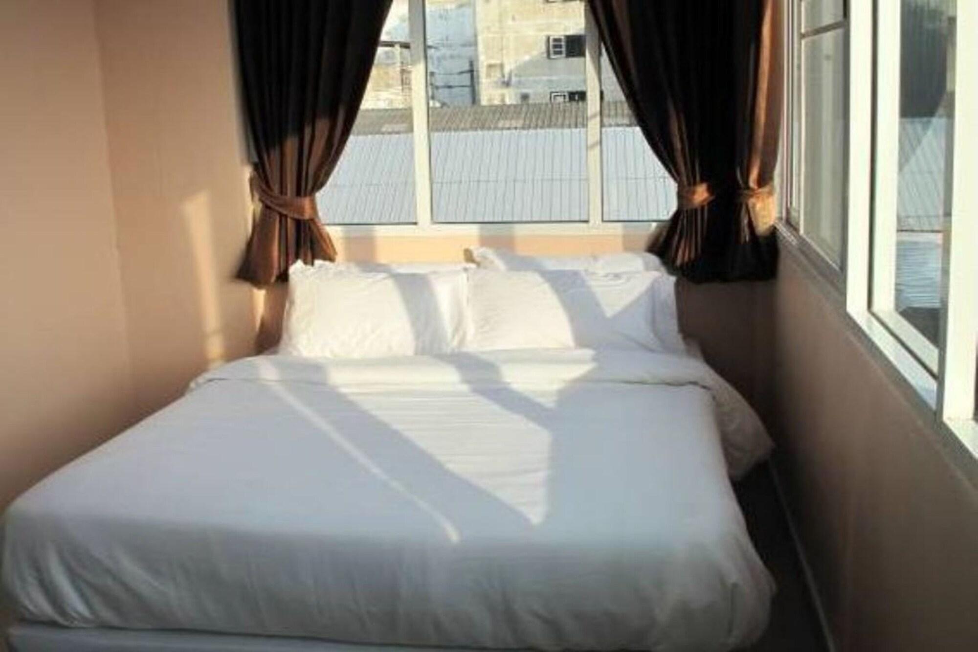 Pearl Residence Serviced Apartment 10/25