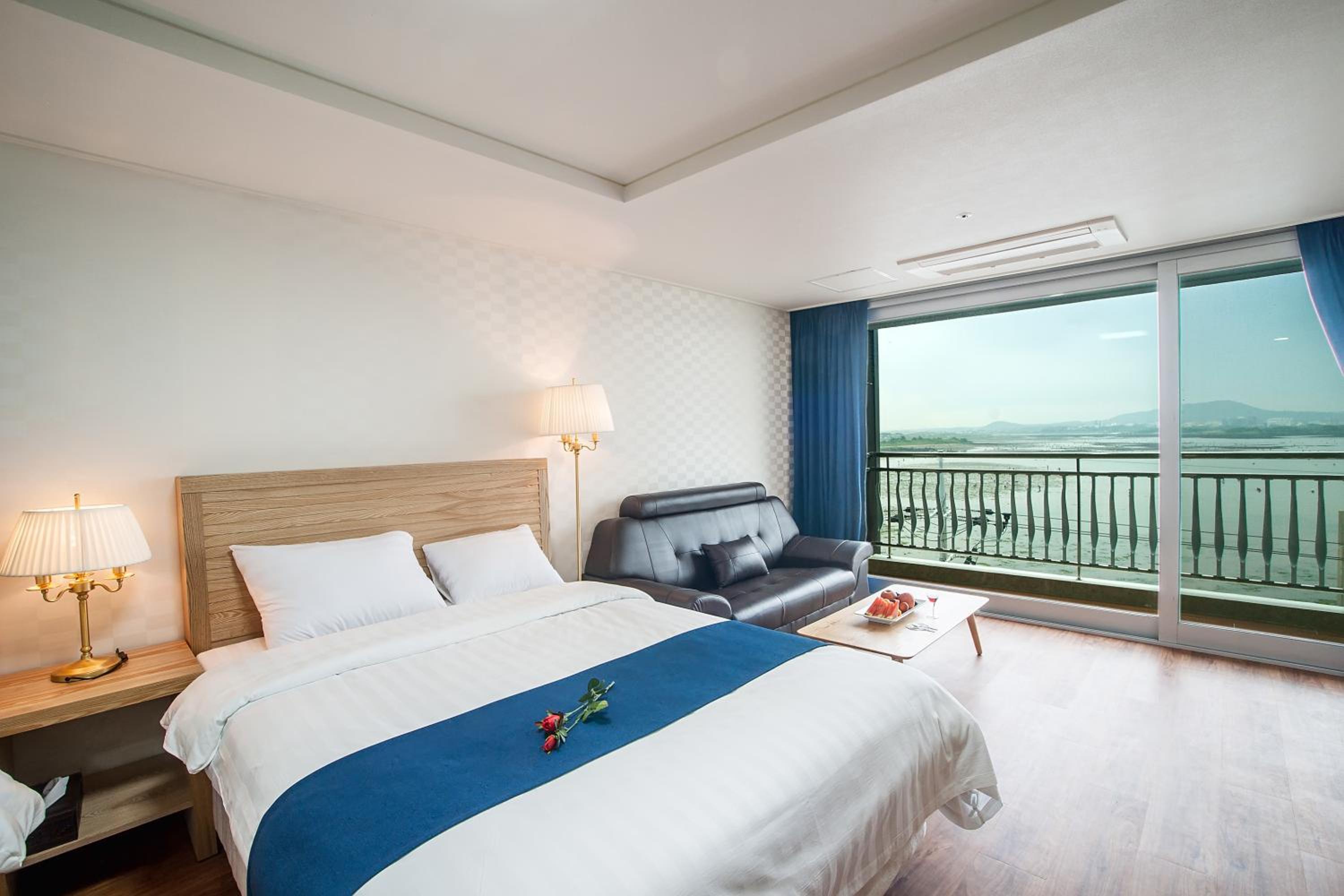 Premier, 2 Double Beds