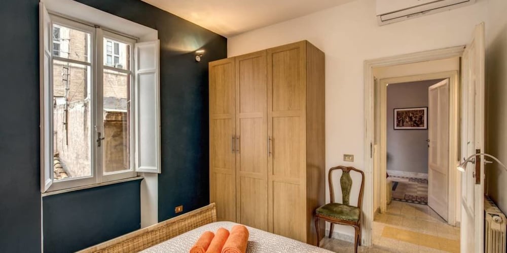 Monti Coliseum 3 bedroom 2nd floor 19/40