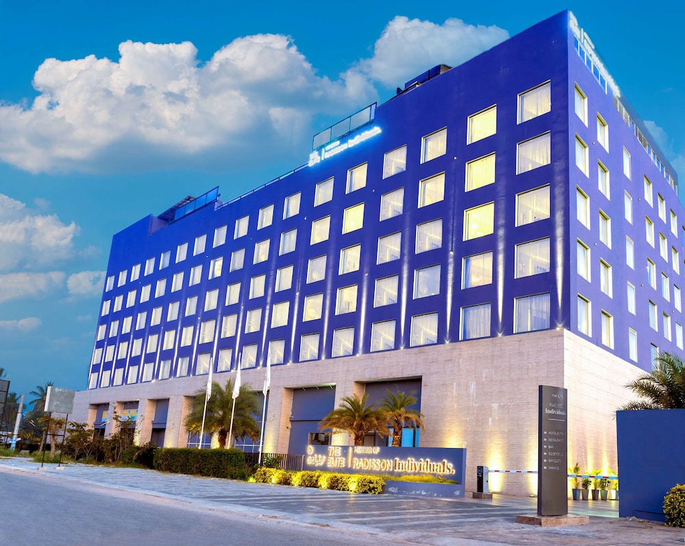 The Elite Narasapura, a member of Radisson Individuals 2/70