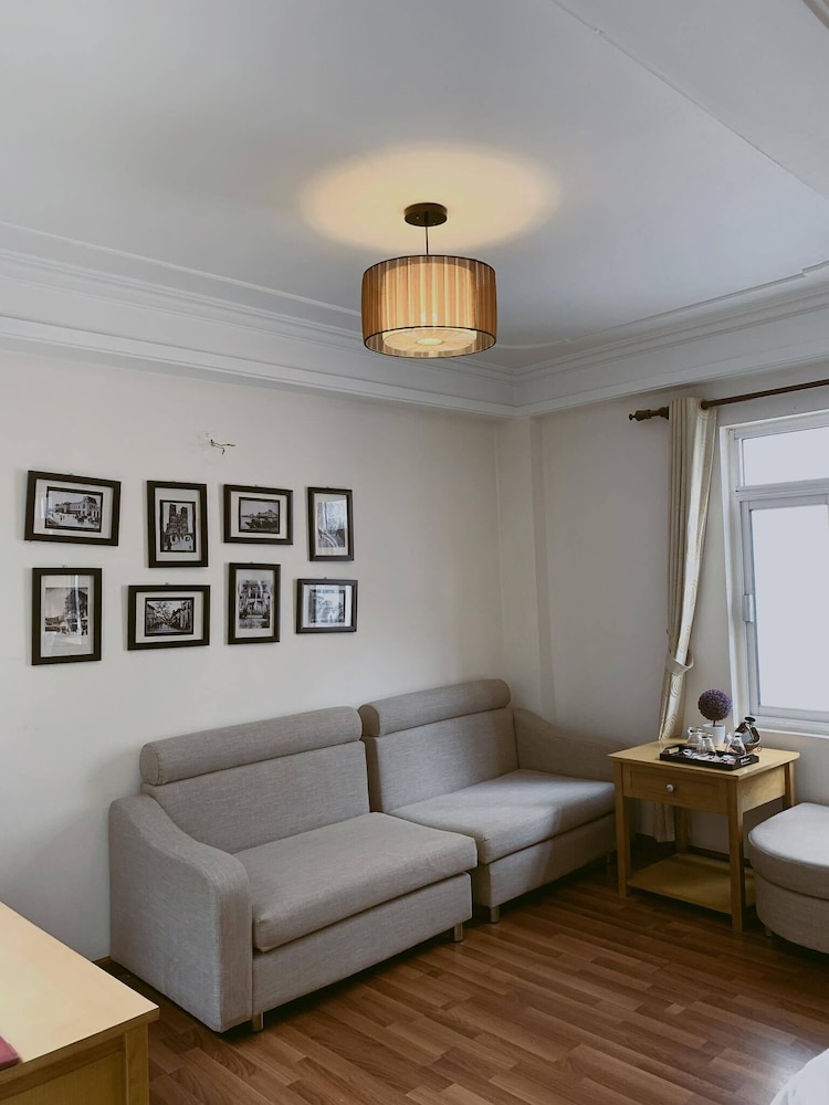 Hanoi Central Park Hotel 46/54