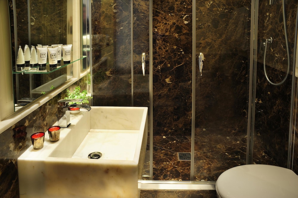 Nerva Boutique Hotel 16/72