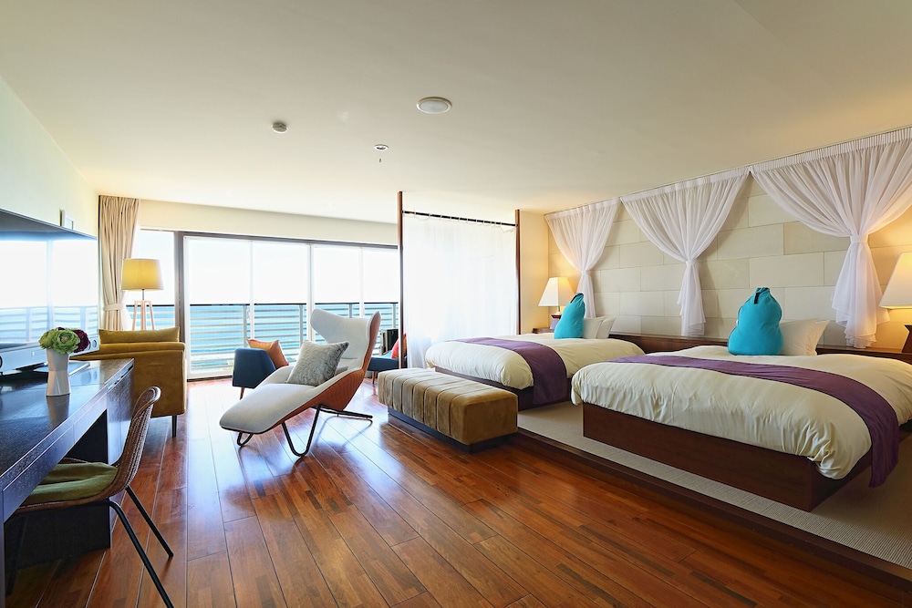 Sayan Terrace Hotel & Resort 13/48