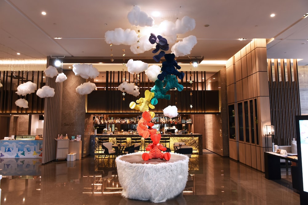 Hilton Taipei Sinban 57/74