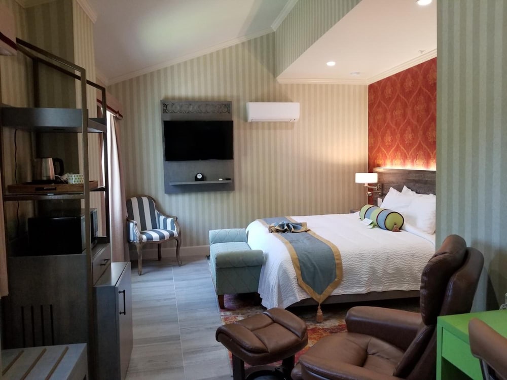 Sens Hotel & Bistro Berkeley 22/40
