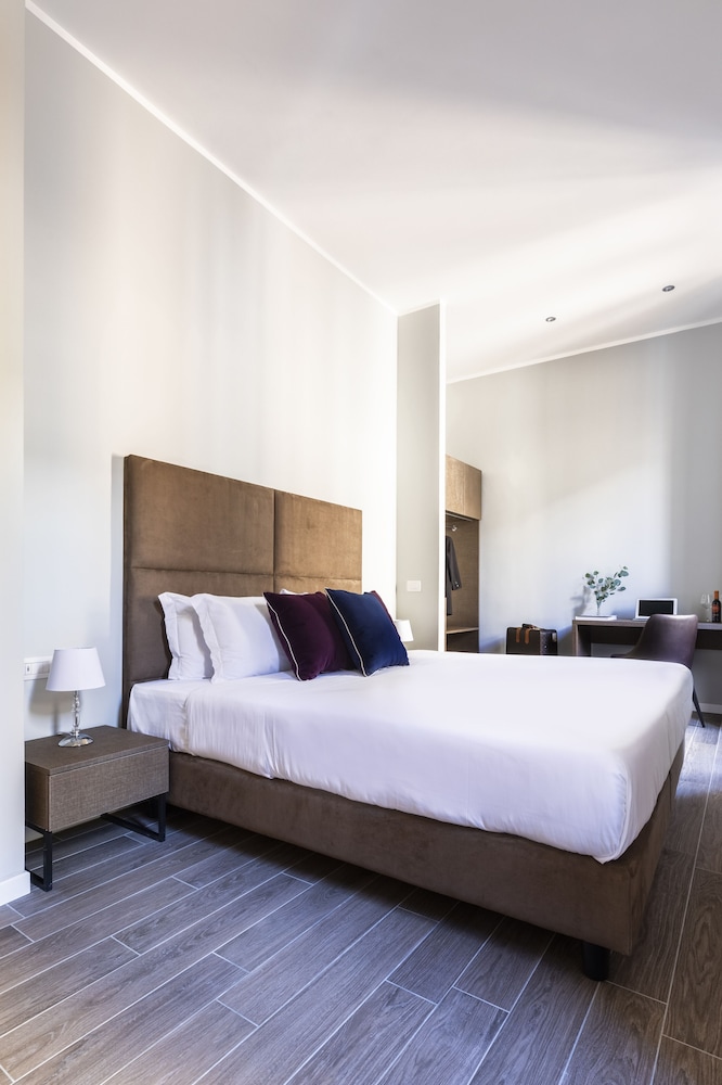 Giubbonari Suites 3/19