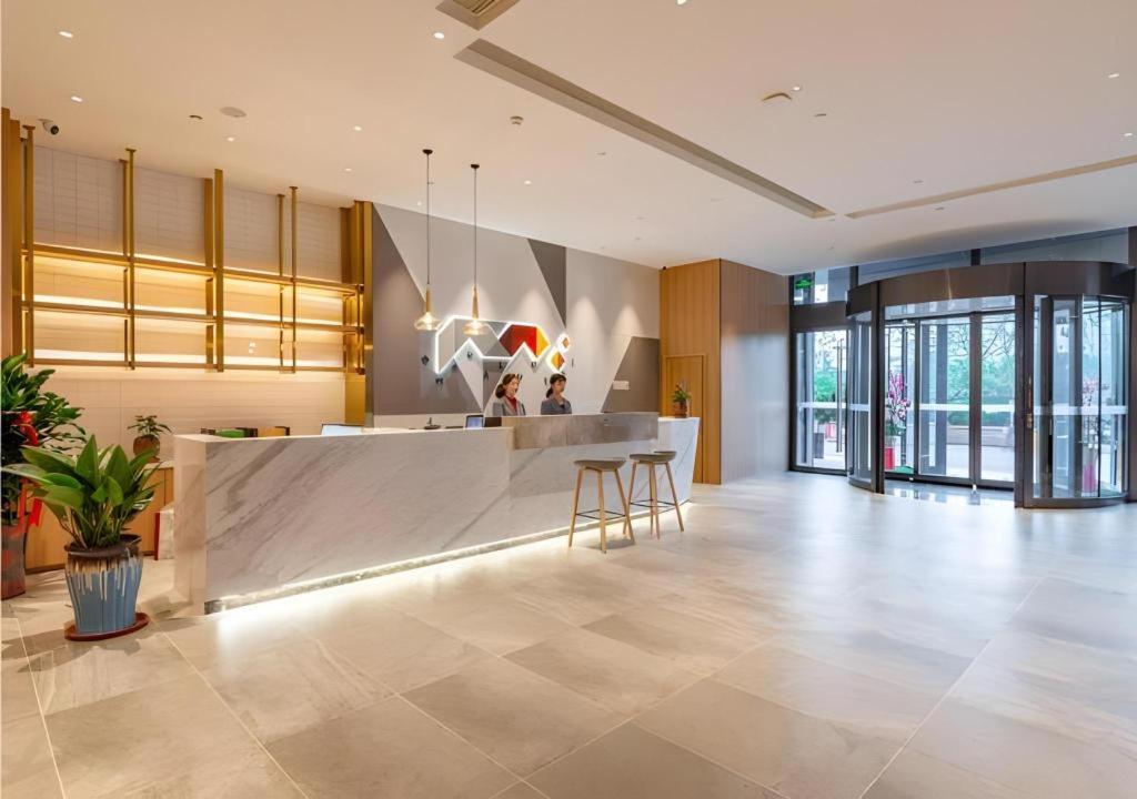 Borrman Hotel (Jining Rencheng District Government Zhongde Plaza) 9/42