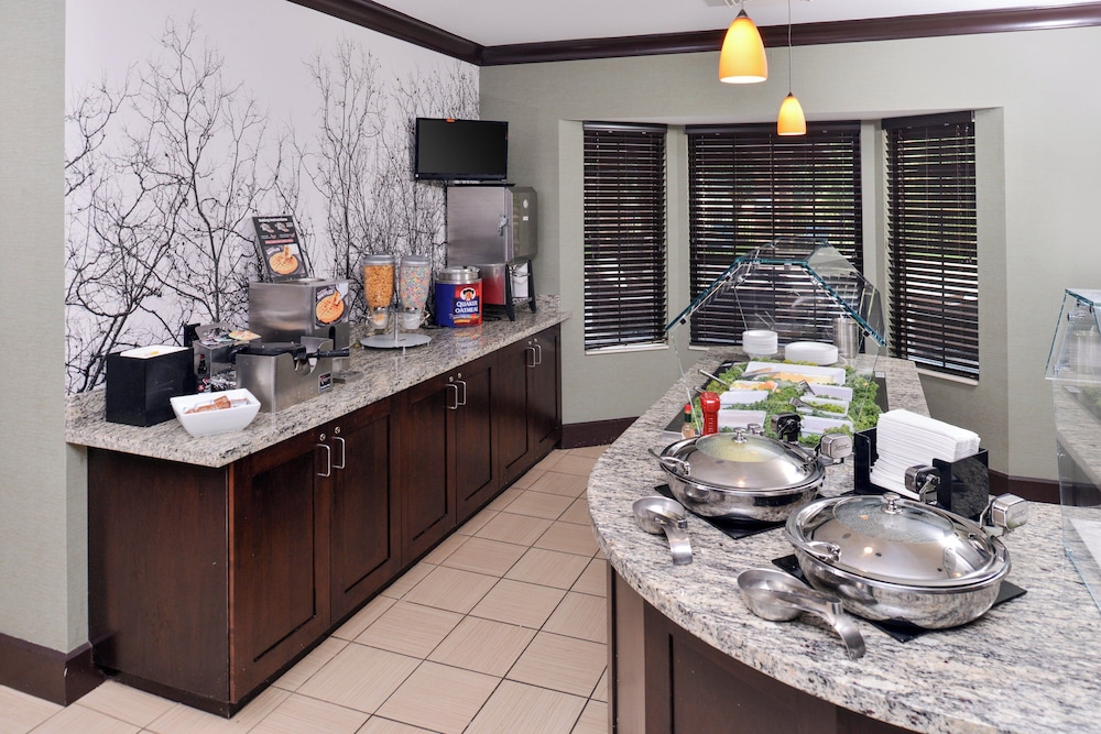 Staybridge Suites O Fallon Chesterfield 33/50