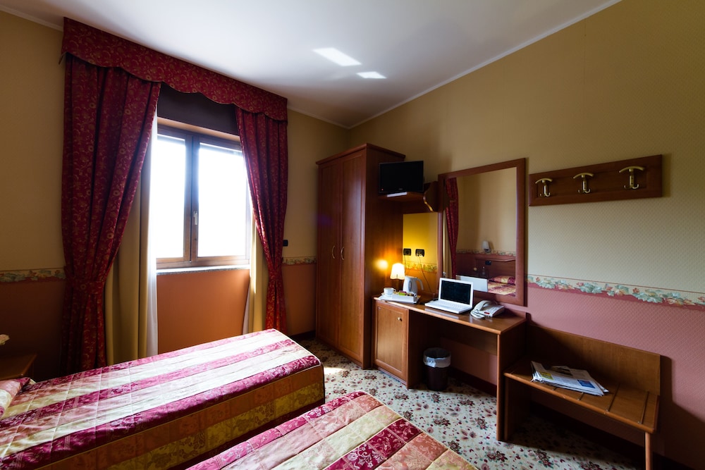 Standard, Quadruple, 4 Beds