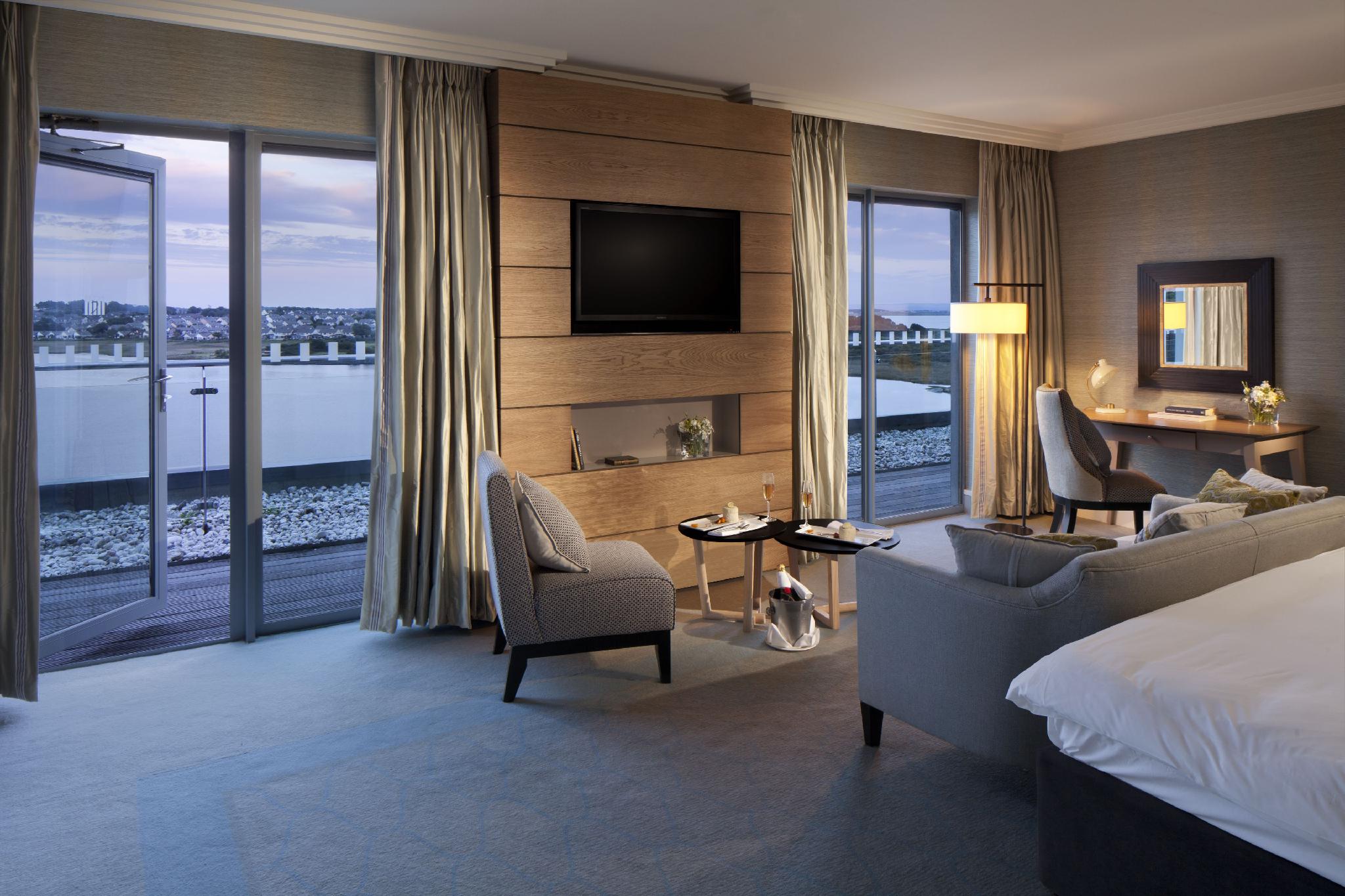 Room, Executive Level