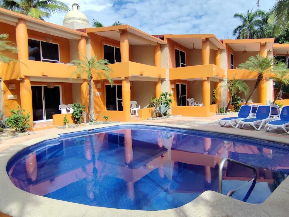 Villa Mexicana 8/67