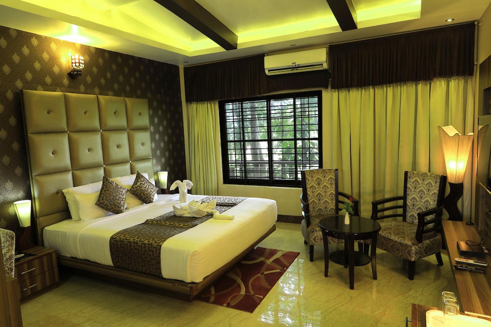 JalMahal Resort &amp; Spa 24/72