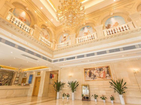 Vienna International Hotel (Yichang East Railway Station) 18/50