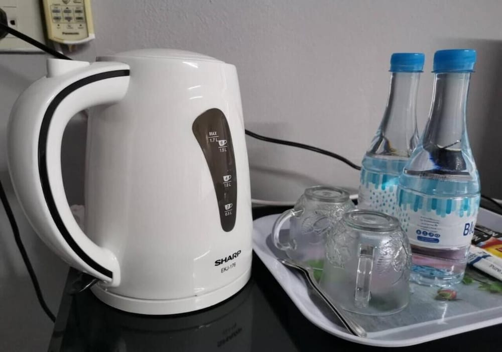 RoomQuest Ratchada AI Serviced Residence 13/35