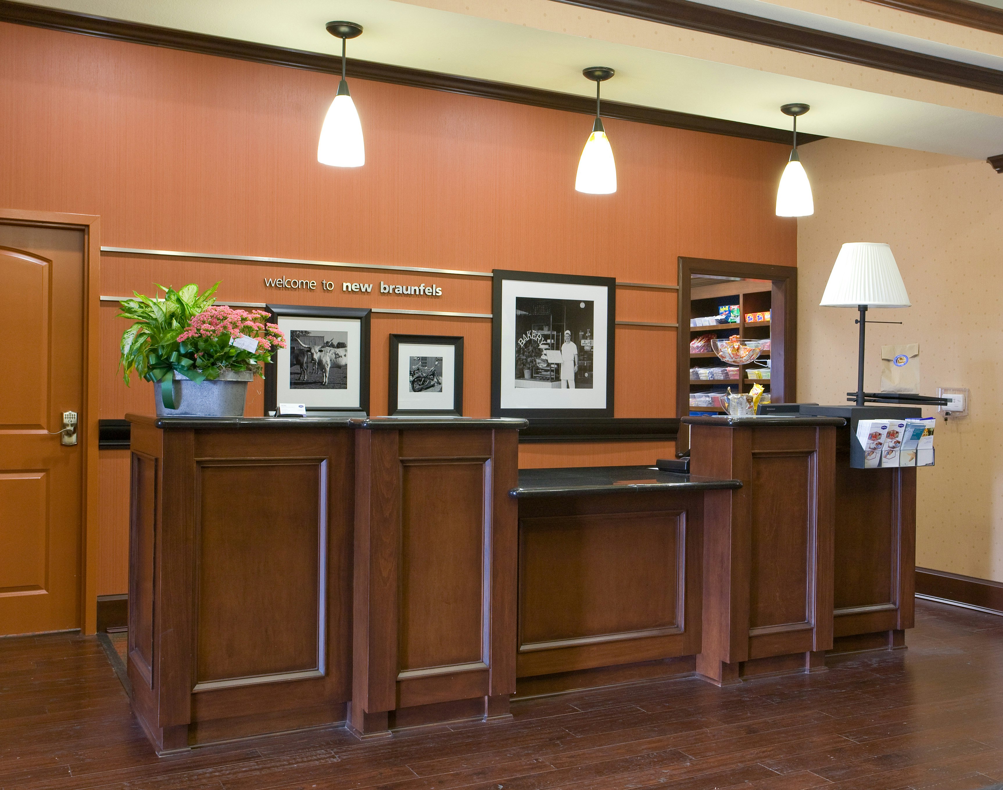 Hampton Inn & Suites New Braunfels 16/66