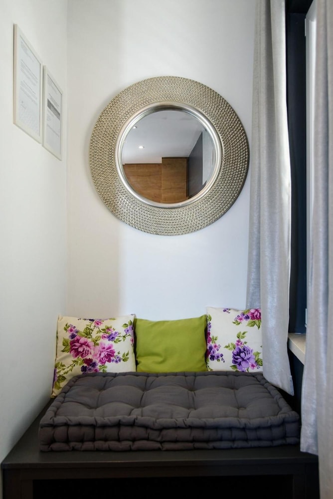 Ora Luxury Rooms 28/44