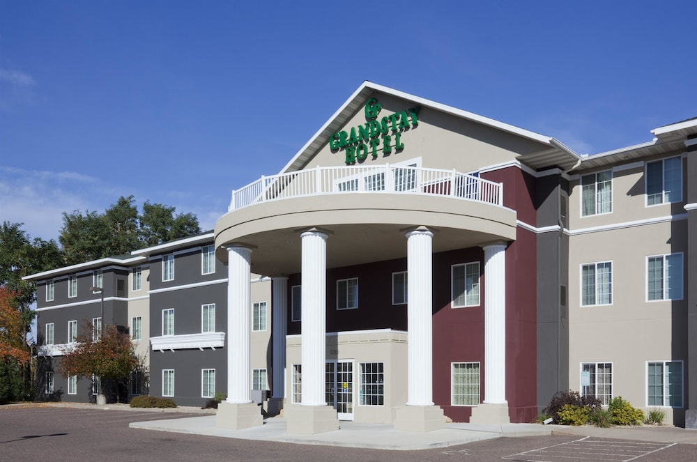 GrandStay Residential Suites - Eau Claire 4/49