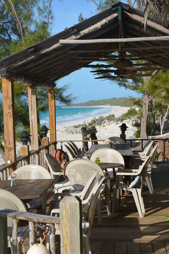 Pigeon Cay Beach Club 5/22