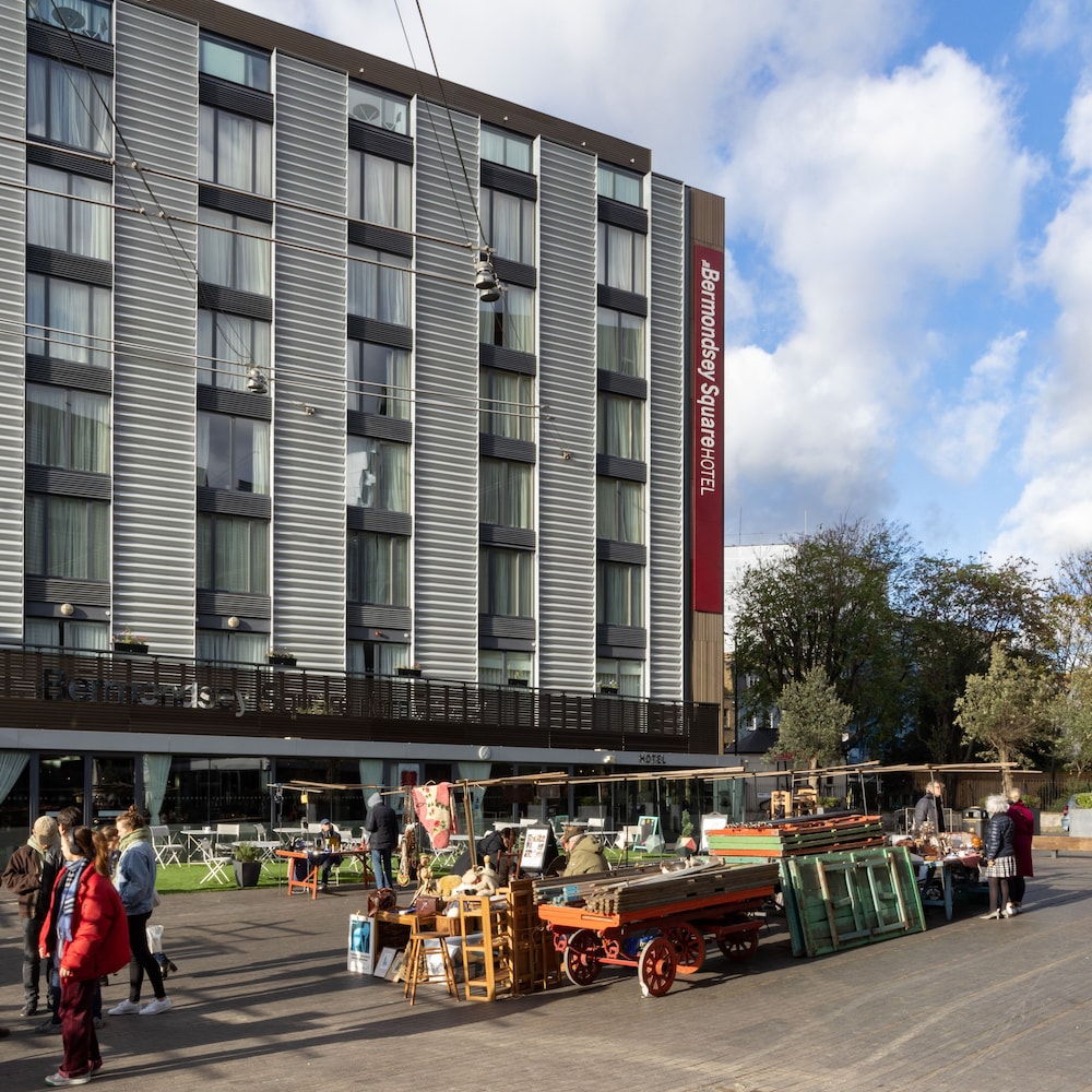 Bermondsey Square Hotel 44/50