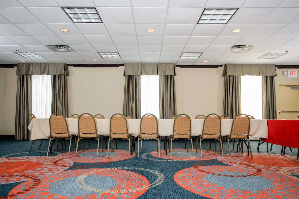 Hampton Inn Victoria 46/58