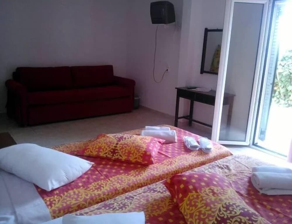 Filorian Hotel Apartments 18/50