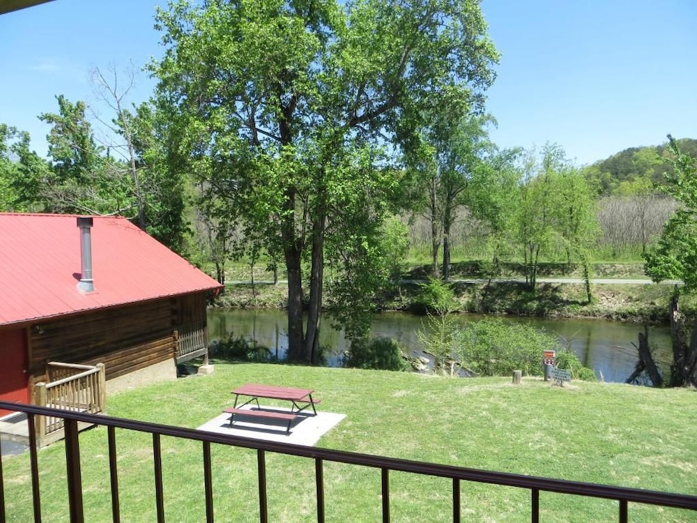 River Place Inn 27/50