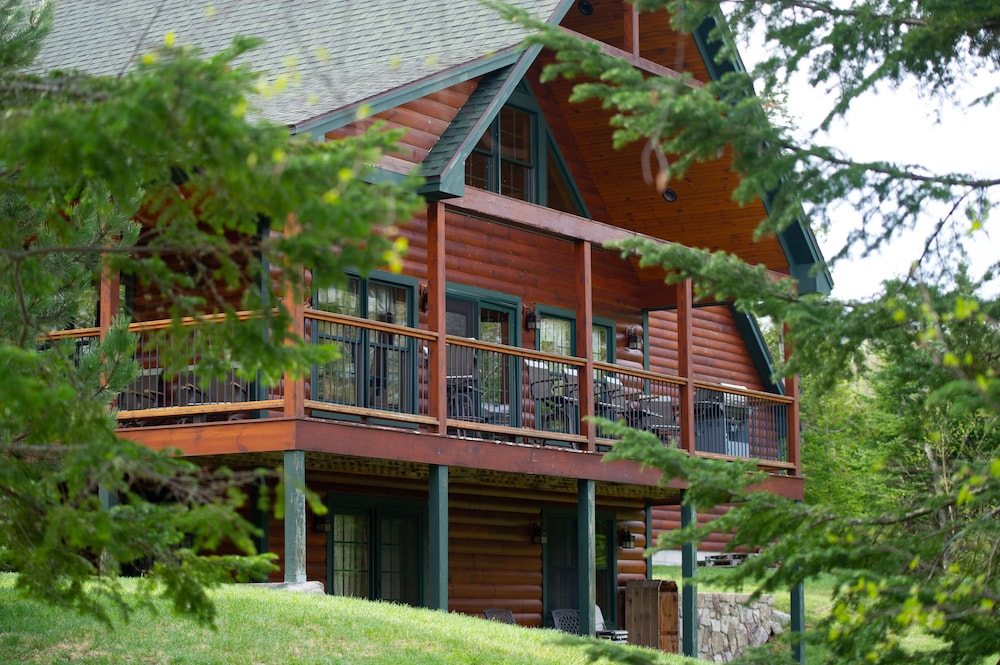 Rangeley Lake Resort 5/69