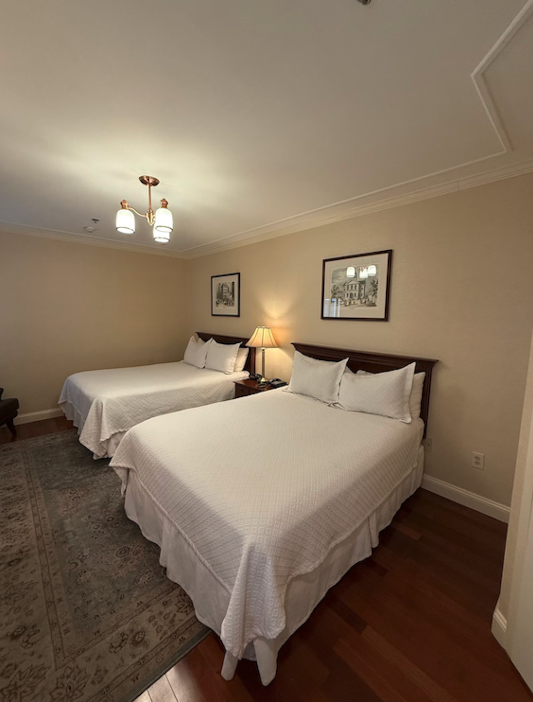 Penn's View Hotel 14/37