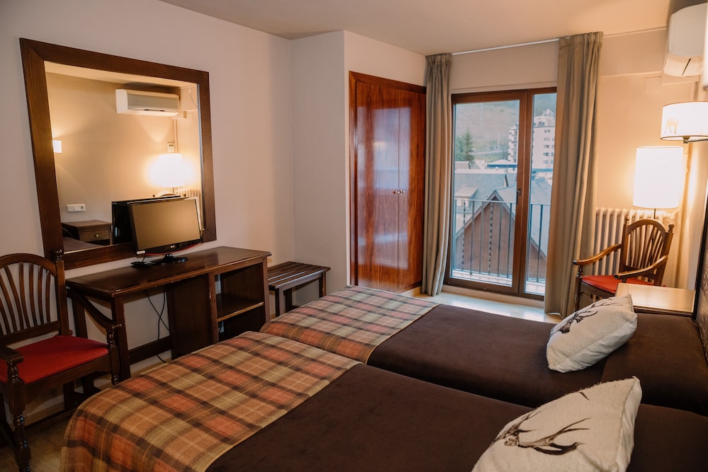 Hotel Riu Nere 55/75
