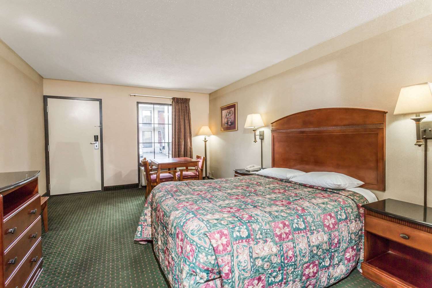 Days Inn by Wyndham Camp Springs/Andrews AFB DC Area 3/9