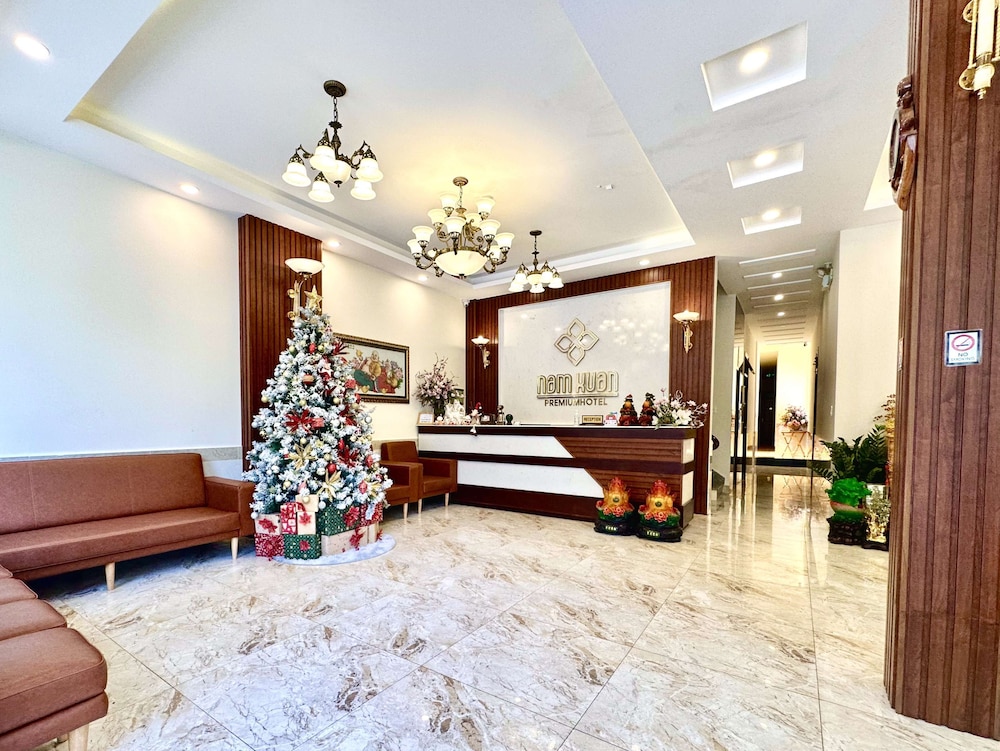 Nam Xuan Premium Hotel 50/68